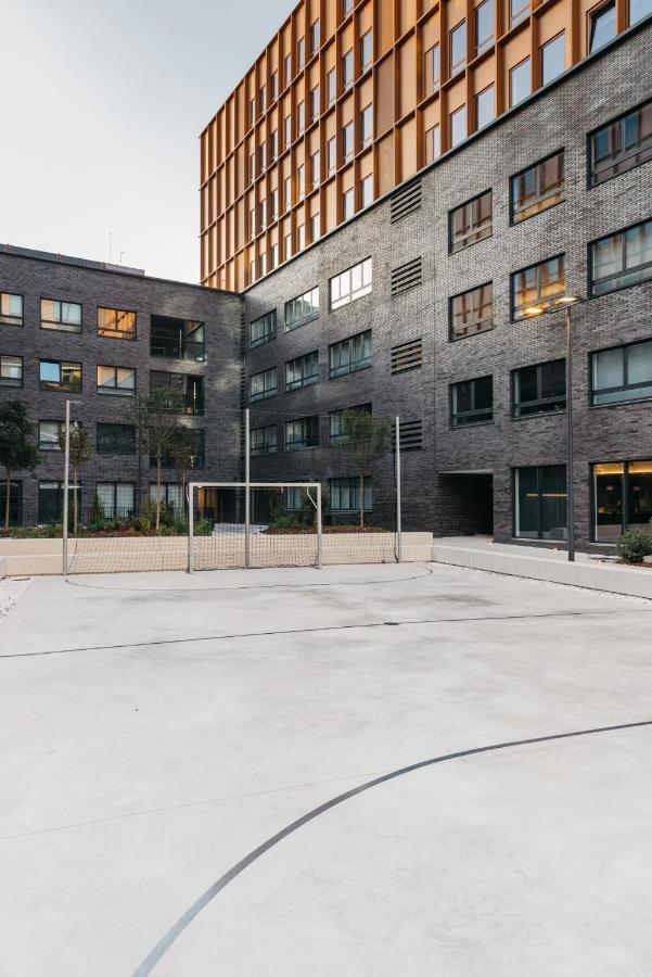 For Students Studying In Barcelona Only - Stunning Spacious Studios And Private Rooms At Pallars Student Accommodation Buitenkant foto