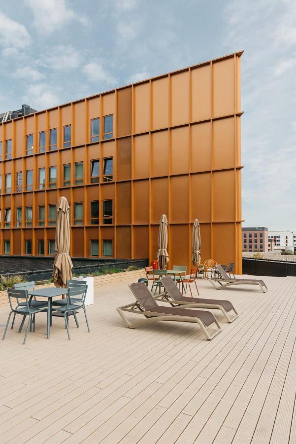 For Students Studying In Barcelona Only - Stunning Spacious Studios And Private Rooms At Pallars Student Accommodation Buitenkant foto